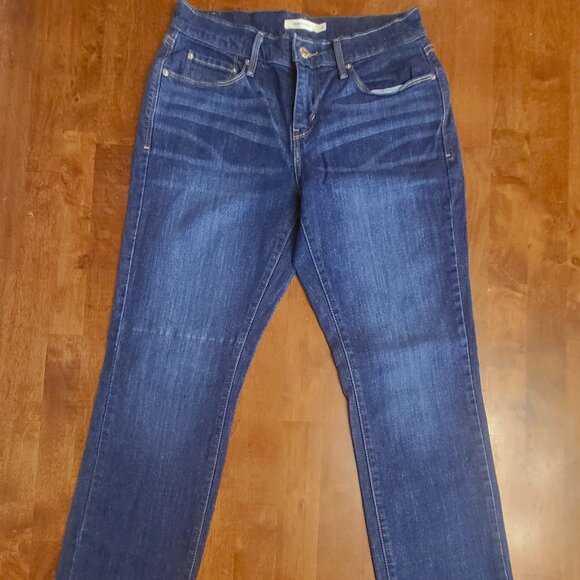Levi’s ~ Sz 4 ~ 505 Straight Leg Jeans ~ Excellent / New Condition - Picture 1 of 9